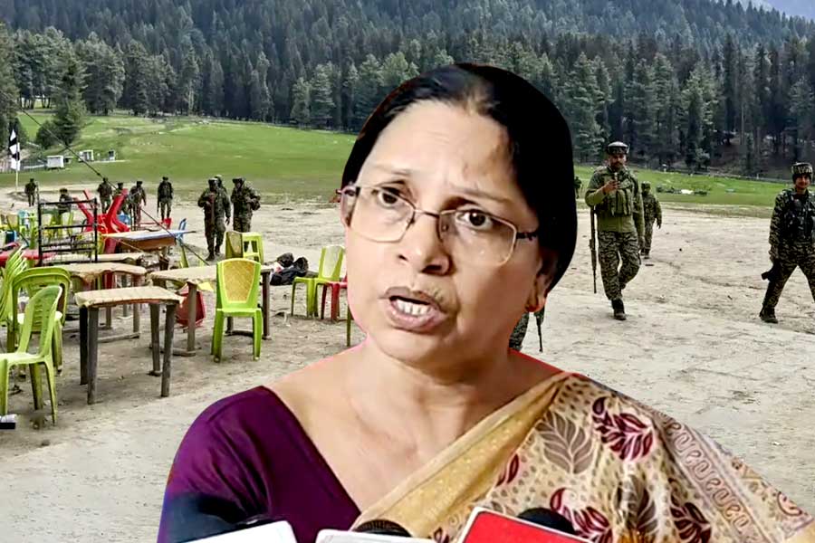 ভারত-পাকিস্তান সন্ত্রাস আবহে বিস্ফোরক তৃণমূল সাংসদ মমতাবালা ঠাকুর