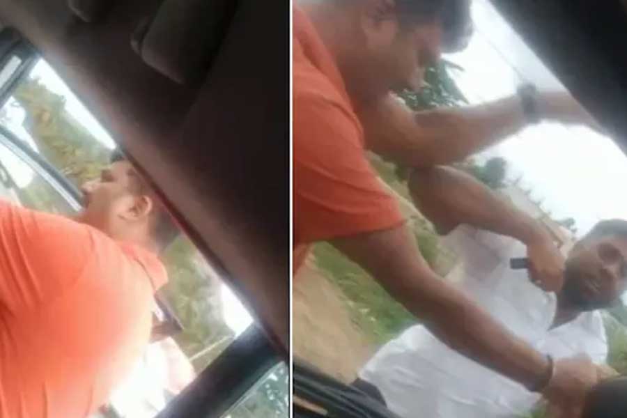 মুসলিম পরিবারের গাড়ি আটকে দাদাগিরি! খুনের হুমকি থেকে মহিলাদের হেনস্তা, অভিযুক্ত প্রাক্তন বিজেপি সাংসদ