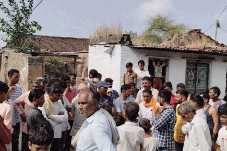 অজানা জন্তুর কামড়, জলাতঙ্কের টিকা নিয়ে মৃত্যু ৬ জনের, উদ্বেগে গ্রামবাসী