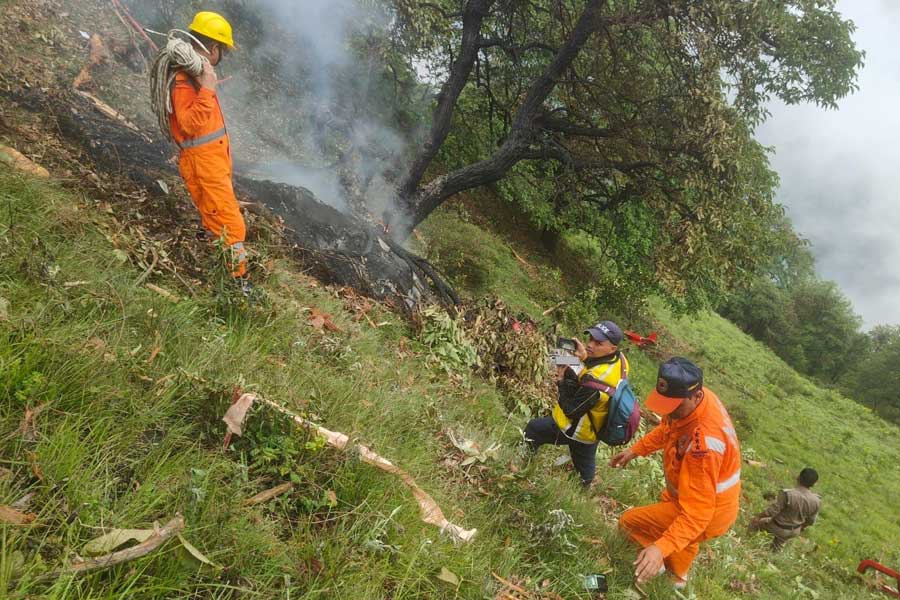 কেদারনাথে হেলিকপ্টার দুর্ঘটনায় প্রয়াত পাইলট, দু’মাস আগেই হয়েছিলেন যমজ সন্তানের বাবা