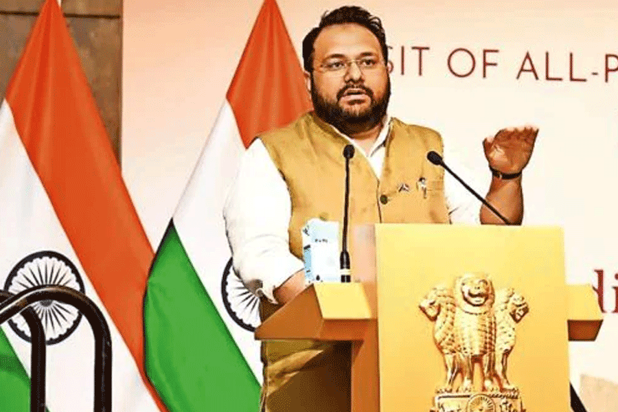 পাক আর্জিকে থোড়াই কেয়ার, ভারতকে স্বাগত জানিয়েছে মালয়েশিয়া: হেমাঙ্গ যোশী