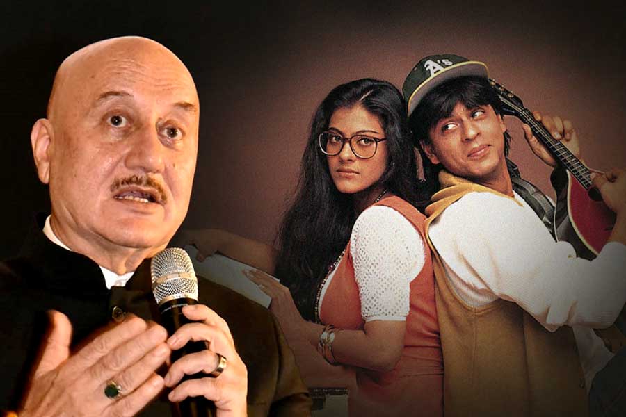 ‘এখন মুক্তি পেলে ‘দিলওয়ালে দুলহানিয়া লে জায়েঙ্গে’ চলত না’, হঠাৎ কেন এমন বললেন অনুপম খের?
