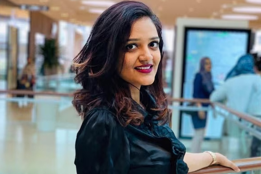 হাসিখুশি, রোগীদের প্রিয় ডাক্তার! আহমেদাবাদ দুর্ঘটনায় প্রয়াত কানাডার ভারতীয় চিকিৎসক