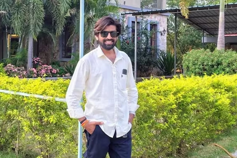 বিমান দুর্ঘটনার পর থেকেই নিখোঁজ গুজরাটের পরিচালক! মৃত্যুর আশঙ্কা পরিবারের