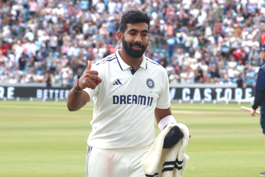 ‘ফিট না থাকলে খেলতে হবে না’, ওয়ার্কলোডে বুমরাহর বিরতি নিয়ে প্রশ্ন তুললেন প্রাক্তন ক্রিকেটার