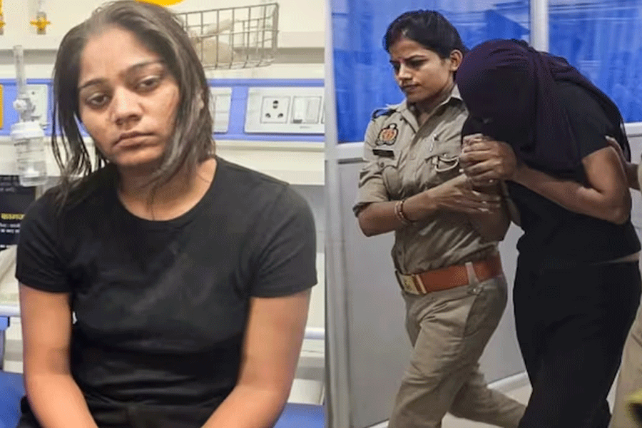 রাজের সঙ্গে প্রেমই ছিল না! ‘রাখি পরাত, ওরা ভাইবোন’ দাবি সোনমের ভাইয়ের