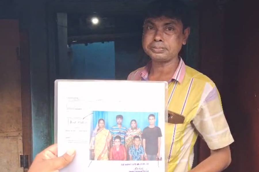 ভুয়ো পাসপোর্ট কাণ্ডে গ্রেপ্তার পাক নাগরিক আজাদ, এবার খোঁজ মিলল ‘আসল’ আজাদ মল্লিকের!