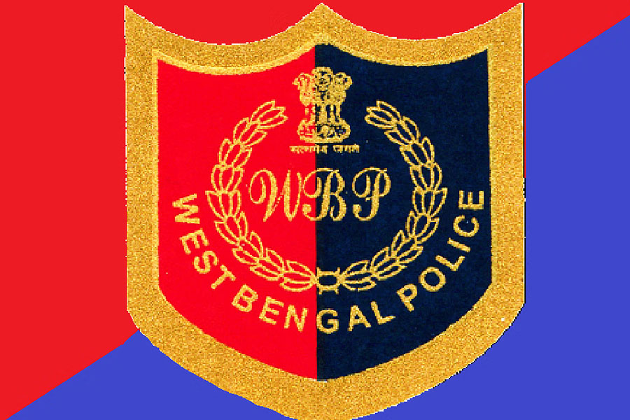 রাজ্য পুলিশে মোটা বেতনে চাকরির সুযোগ, জেনে নিন খুঁটিনাটি