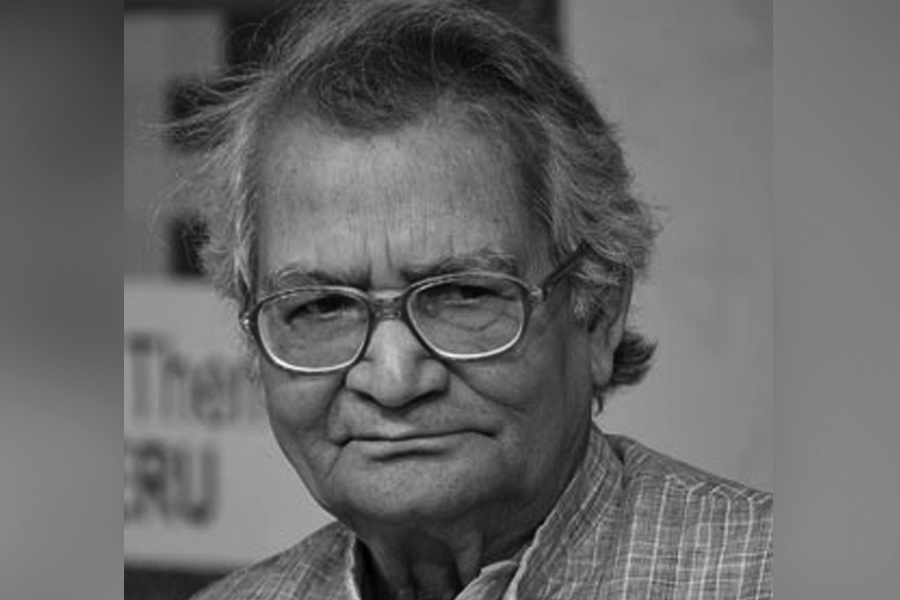 বাংলা সাহিত্যে নক্ষত্রপতন, প্রয়াত ‘কেয়া পাতার নৌকো’-র স্রষ্টা প্রফুল্ল রায়