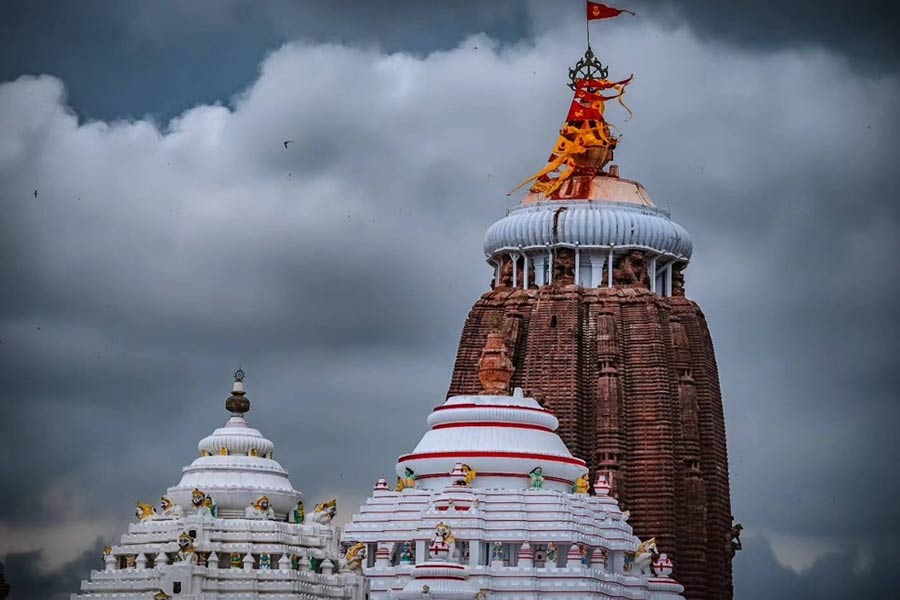 ‘ইতিহাসে প্রথমবার’ রথযাত্রার আগেই পুরীর জগন্নাথ মন্দিরে অঘটন! বড়সড় বিপদের ইঙ্গিত?