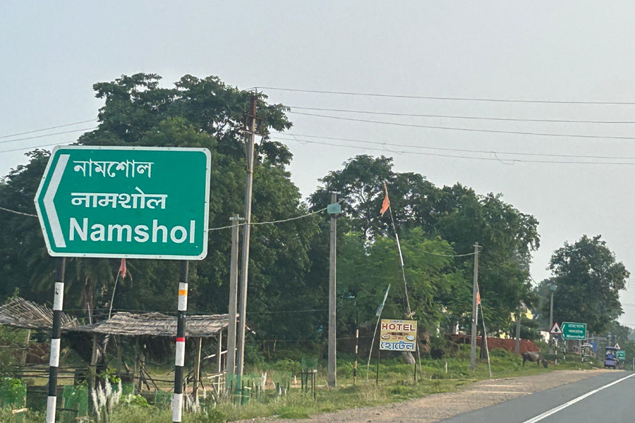 ৬ মাসে ৪৩ দুর্ঘটনায় ভূতের আতঙ্ক! ‘দুর্ঘটনাপুর’ নামশোলে কালীমন্দির গড়ার প্রস্তাব