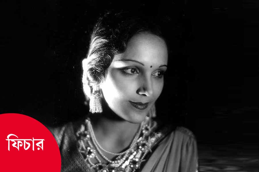 বলিউডের প্রথম কেচ্ছা, পর্দার নায়কের সঙ্গে পালিয়ে গেলেন রবীন্দ্রনাথের নাতনি!