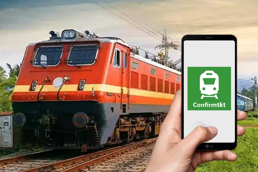 টিকিট কনফার্মেশনের তথ্য মিলবে ট্রেন ছাড়ার ৮ ঘণ্টা আগে, যাত্রী সুবিধায় বড়সড় পদক্ষেপ করল রেল