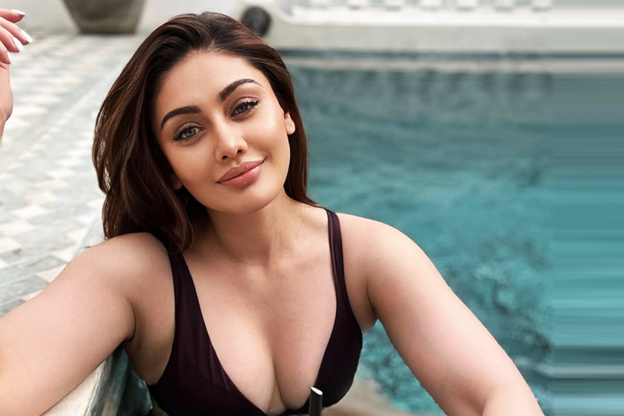 বয়স লুকোতে গত ৫-৬ বছর ধরে বিশেষ চিকিৎসা! সেটাই মৃত্যুর দিকে ঠেলে দিল শেফালি জরিওয়ালাকে?