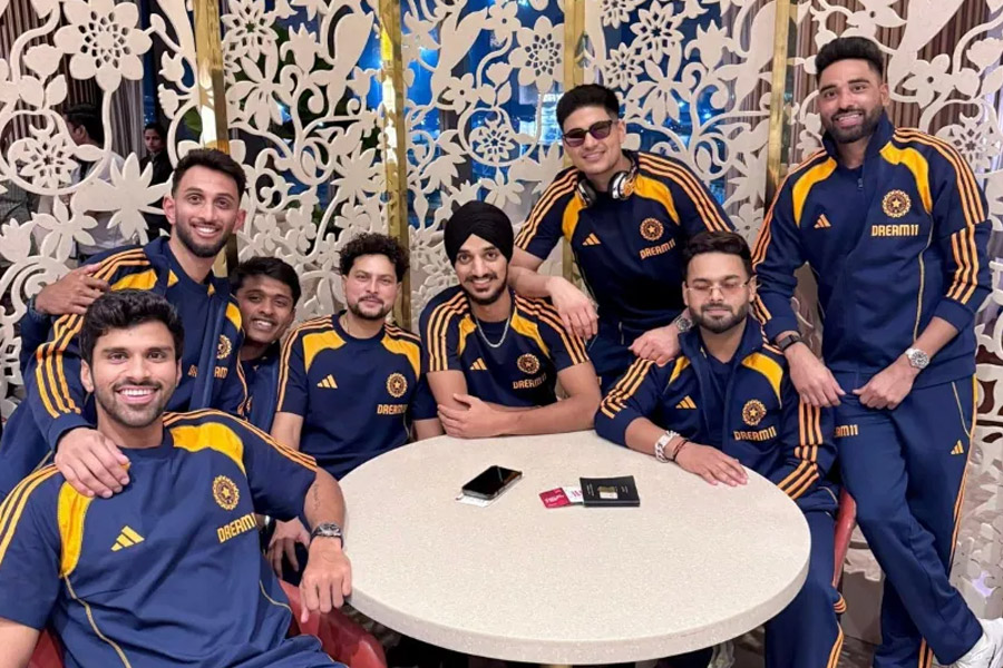 নেই কোনও সমর্থক, সংবাদমাধ্যমের উপস্থিতিও নগণ্য! ‘তারকাহীন’ ভারতীয় দল নিয়ে উৎসাহ নেই ইংল্যান্ডে