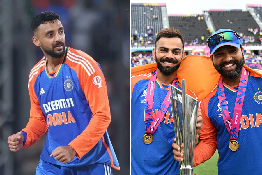 নেই বিশ্বজয়ী রোহিত-বিরাট, পছন্দের সেরা টি-টোয়েন্টি একাদশে বরুণ ঠাঁই দিলেন ৮ বিদেশিকে