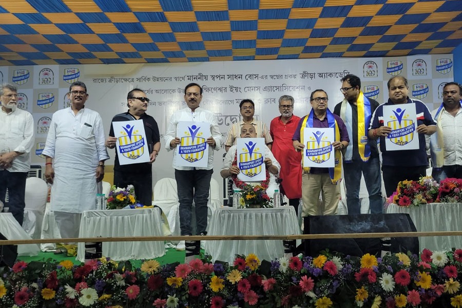 দক্ষিণেশ্বরে স্বপনসাধন বোসের স্বপ্নের প্রকল্পের পথচলা শুরু