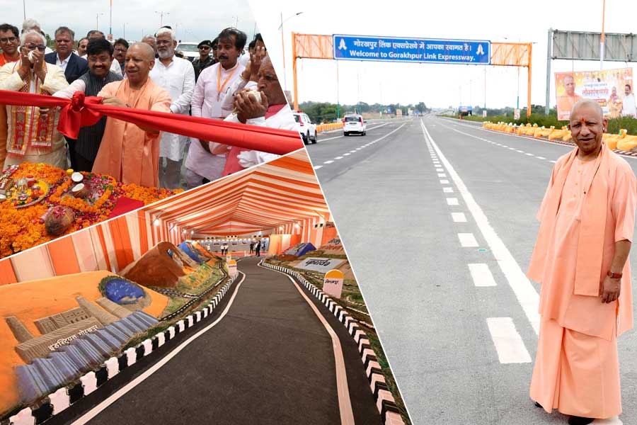 ৭২০০ কোটি টাকা ব্যয়ে ঝাঁ চকচকে এক্সপ্রেসওয়ের উদ্বোধনে যোগী আদিত্যনাথ, দেখুন ছবি