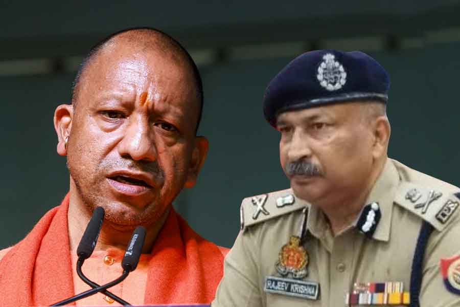 যোগী আদিত্যনাথের ‘সেফ সিটি’ প্রকল্প! নারী, শিশু ও প্রবীণদের জন্য বিশেষ সুরক্ষা বলয়