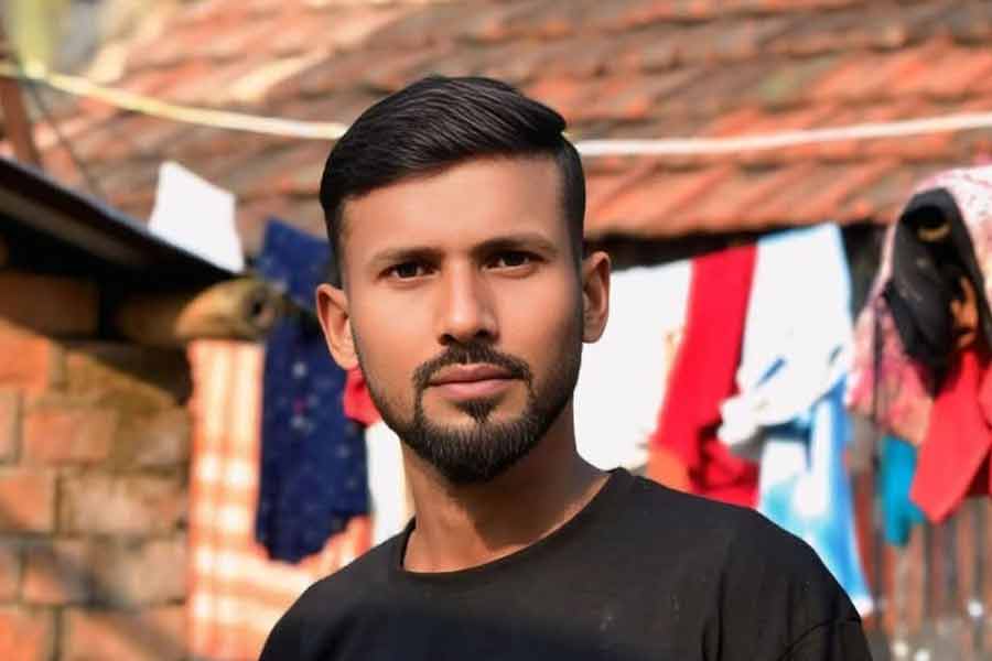 প্রেমিকার অন্যত্র বিয়ে ঠিক হতেই ‘আত্মঘাতী’ যুবক, দেহ নিয়ে তরুণীর বাড়িতে হামলা-ভাঙচুরের অভিযোগ