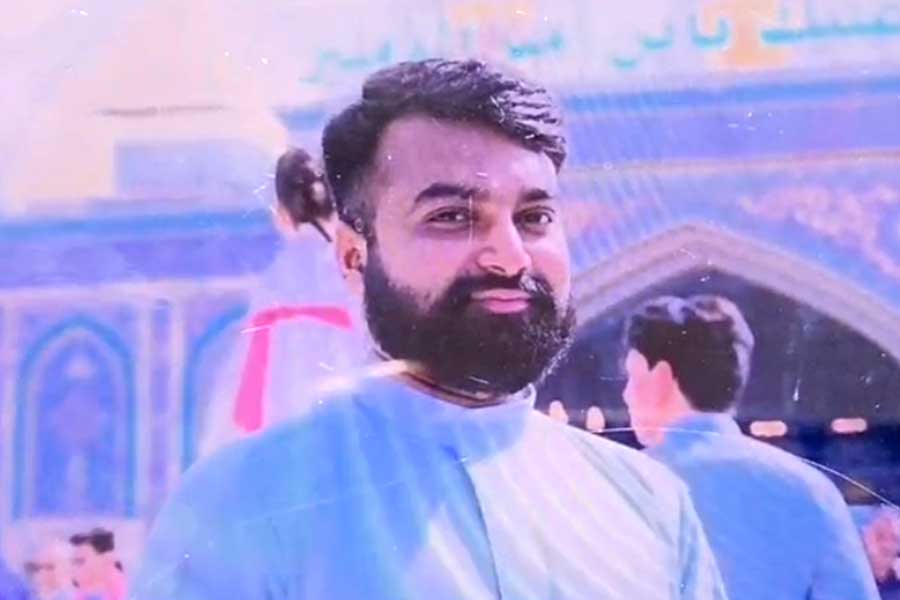 পড়তে গিয়ে যুদ্ধবিধ্বস্ত ইরানে আটকে ছেলে, বসিরহাটে দুশ্চিন্তায় দিন গুনছে পরিবার