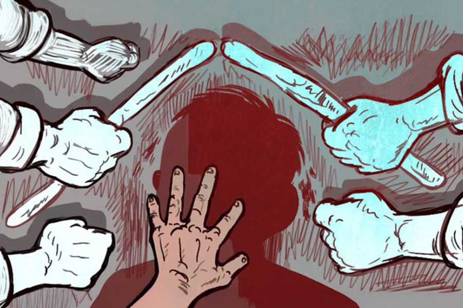 মধ্যযুগীয় বর্বরতা! ‘ডাইনি’ অপবাদে একই পরিবারের চারজনকে মারধরের অভিযোগ, গ্রেপ্তার ৬