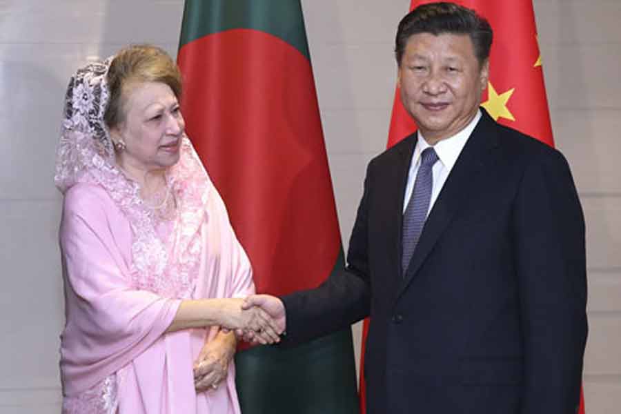 চিনকে কাছে টানতে মরিয়া বিএনপি, ঘনঘন সফর নেতাদের, ইউনুসের উপর চাপ বাড়ানোর কৌশল?