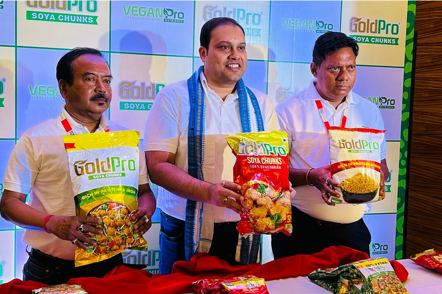 স্বাদের সঙ্গে জুটবে পুষ্টিও! স্বাস্থ্যকর, সুস্বাদু ও সাশ্রয়ী সোয়া পণ্য আনছে এই সংস্থা