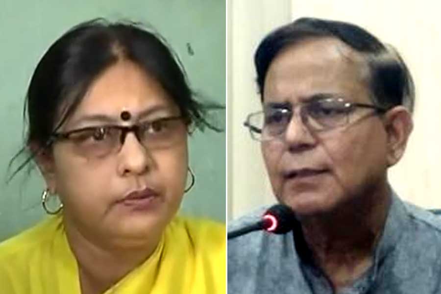 বেনজির দ্বন্দ্ব কলকাতা জেলা সিপিএমে! সম্পাদকমণ্ডলী থেকে বাদ রূপা বাগচী, ক্ষুব্ধ সেলিম
