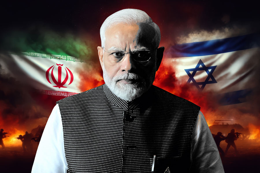 ইরান-ইজরায়েল যুদ্ধে দু’ভাগে বিভক্ত দুনিয়া! কোন দেশ কার পক্ষে, ভারতের অবস্থান কী