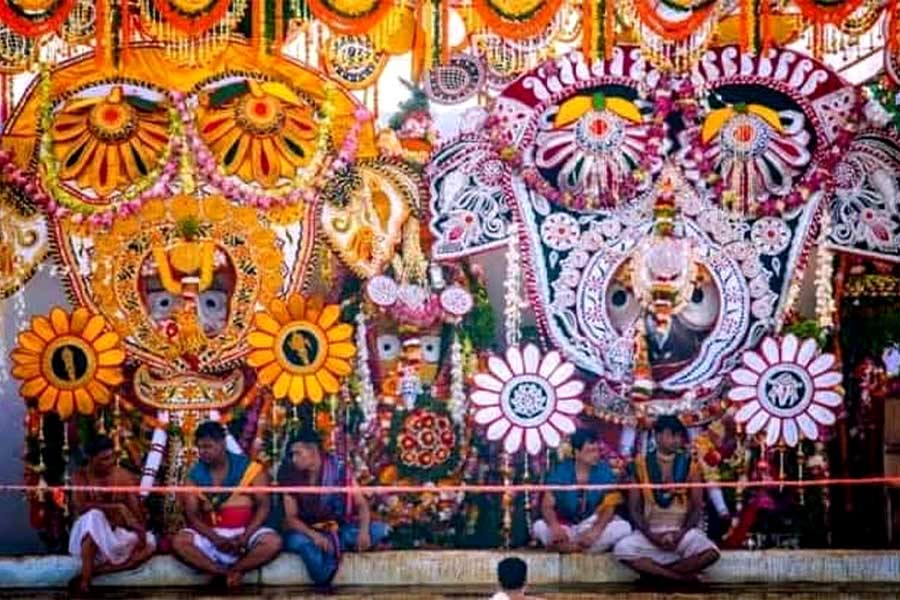 জগন্নাথ গণধর্মের গণদেবতা, স্নানযাত্রার পর গণেশ রূপে দর্শন দেন মহাপ্রভু