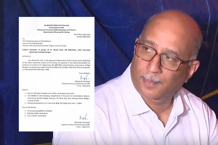 আরও ৬ মাস মুখ্যসচিব পদে মনোজ পন্থ, অনুমোদন কেন্দ্রের