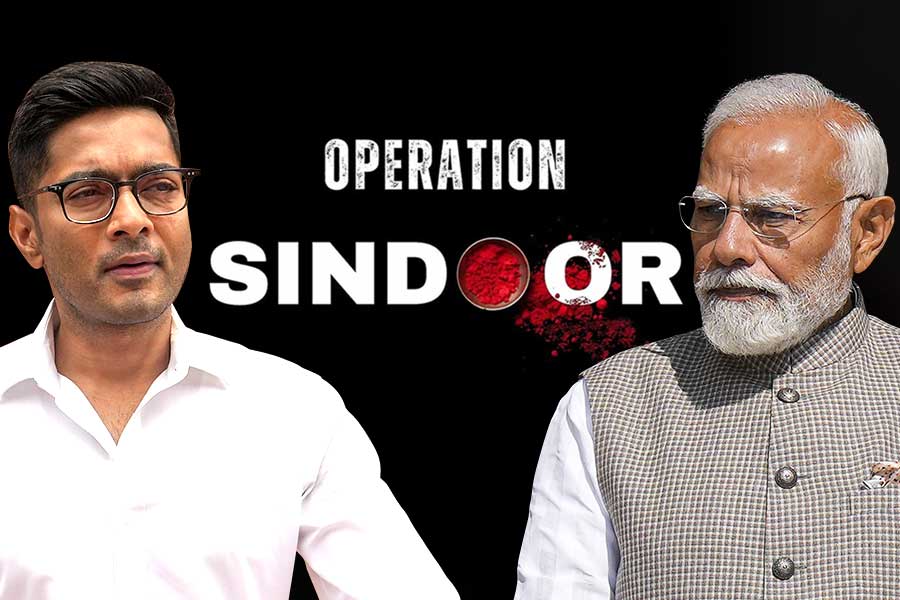 কূটনীতিতে পাকবধ! মঙ্গলে বিদেশ ফেরত প্রতিনিধি দলের সঙ্গে সাক্ষাৎ মোদির, থাকছেন অভিষেকও