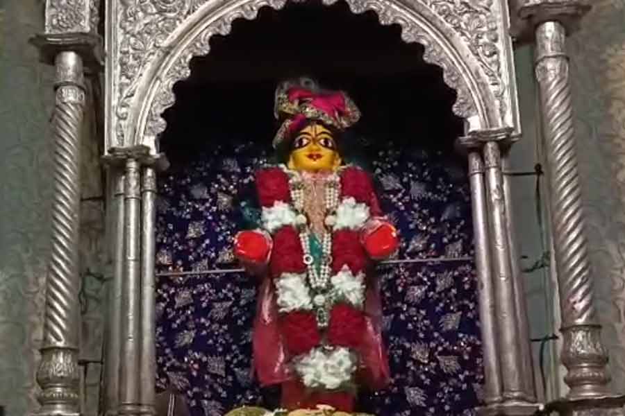 জামাইরূপী চৈতন্যদেবের বিশেষ পুজো জামাইষষ্ঠীতে! নবদ্বীপে ভক্তের ঢল