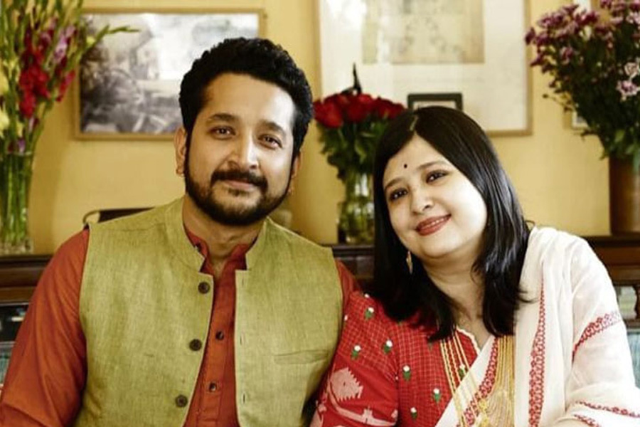 দুই থেকে তিন, পরম-পিয়ার ঘরে এল নতুন সদস্য