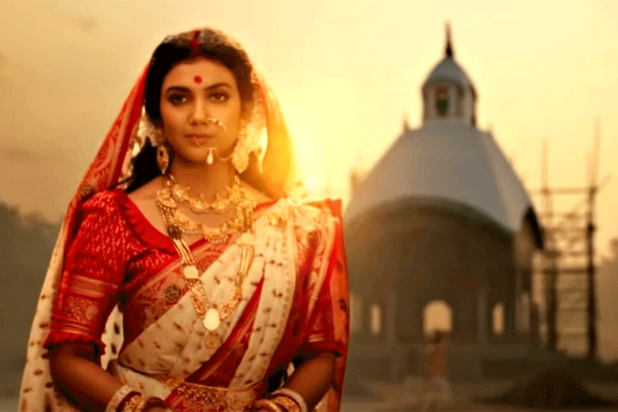 দীর্ঘ টানাপোড়েনের ইতি, এই দিন থেকেই শুরু রাজনন্দিনীর ধারাবাহিক ‘রাজরাজেশ্বরী রানি ভবানী’