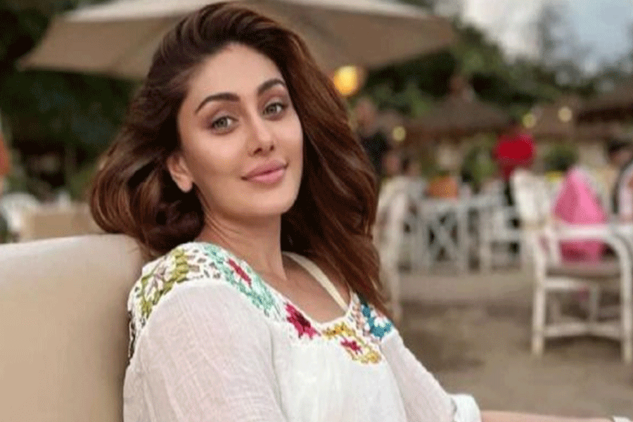 শেফালির মৃত্যু কি অস্বাভাবিক? ময়নাতদন্তের রিপোর্টেও ধোঁয়াশা, ঘনাচ্ছে রহস্য