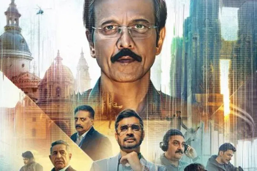 সাইবার যুদ্ধ রুখতে প্রস্তুত হিম্মত সিং, ‘স্পেশাল অপস-২’-এর ট্রেলারে একগুচ্ছ চমক
