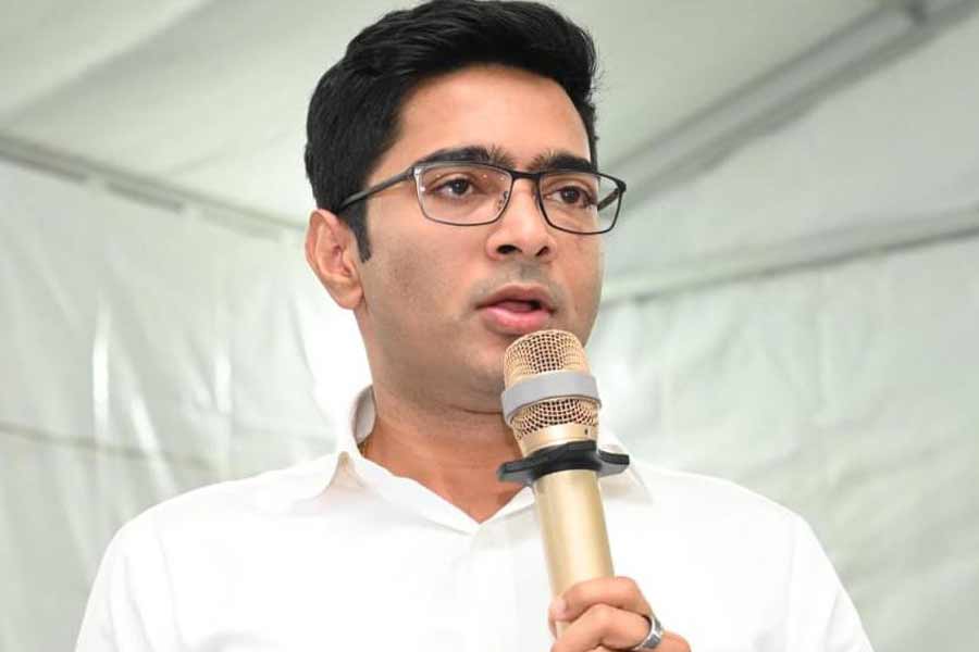 নজরে নবান্ন! ছাব্বিশের আগে রাজ্যজুড়ে ‘বিশেষ পর্যবেক্ষণ যাত্রা’য় অভিষেক