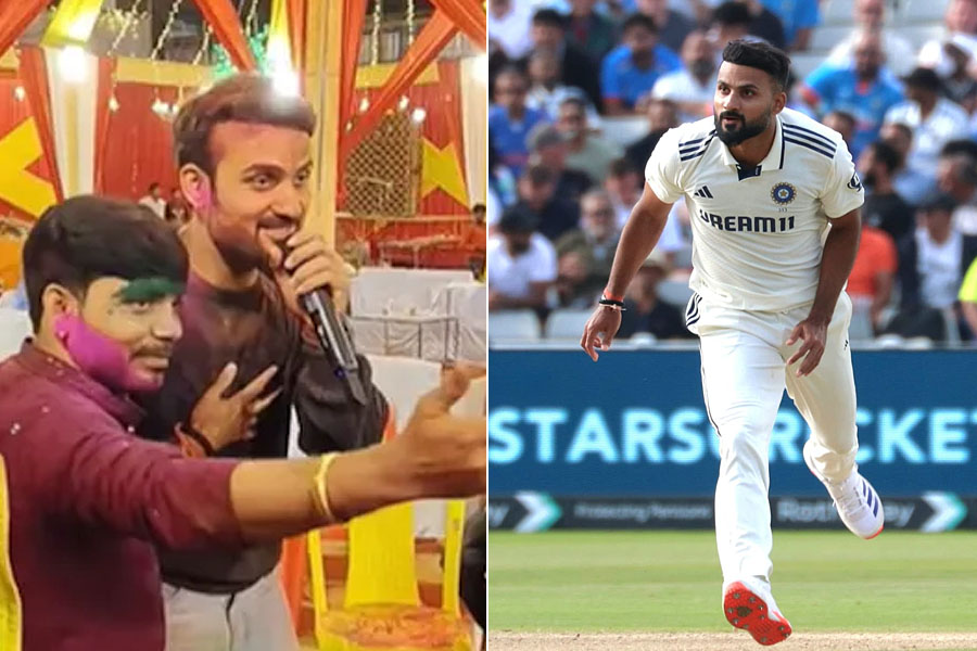 উইকেট নিয়ে জাত চিনিয়েছেন, এবার ভোজপুরি গান গেয়ে মন মাতালেন বাংলার আকাশ দীপ!