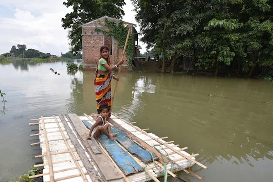 ৬ বন্যা কবলিত রাজ্যের জন্য বিপুল কেন্দ্রীয় বরাদ্দ, ফের বঞ্চিত বাংলা
