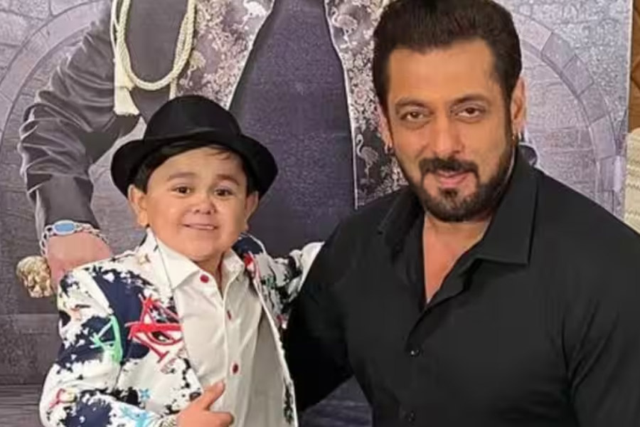 ‘বিগ বস’ খ্যাত আব্দু রজিক গ্রেপ্তার দুবাইয়ে! কী অভিযোগ ‘ছোটা ভাইজানে’র বিরুদ্ধে?