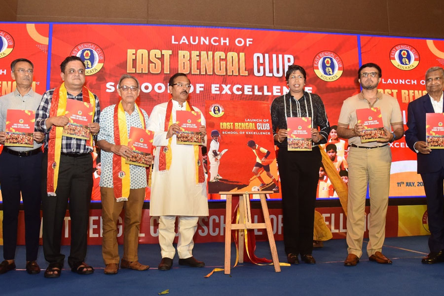 লিগের ম্যাচ ফিরুক কলকাতা ময়দানে, ইস্টবেঙ্গলের অনুষ্ঠানে এসে বললেন ক্রীড়ামন্ত্রী