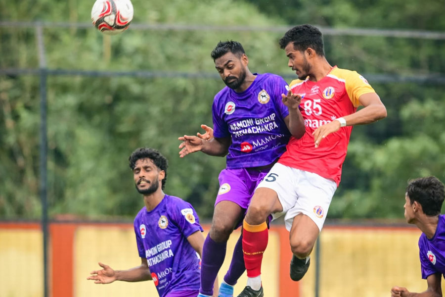 শেষ মুহূর্তের গোলে পাঠচক্রের কাছে হার, ডার্বির আগে বেসামাল ইস্টবেঙ্গল