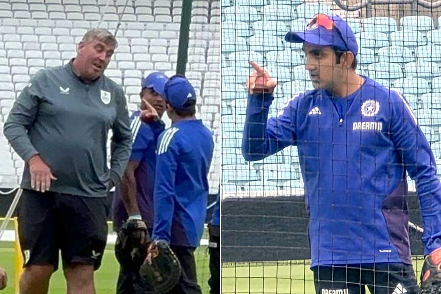 ওভালে পিচ কিউরেটকে ‘অশ্লীল ভাষায়’ আক্রমণ গম্ভীরের! শেষ টেস্টের আগে বাড়ছে উত্তাপ