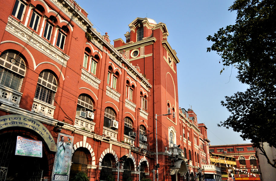 পর্যটকদের সুবিধার্থে নয়া পদক্ষেপ পুরসভার, হেরিটেজ ভবনের গায়ে বসছে QR কোড