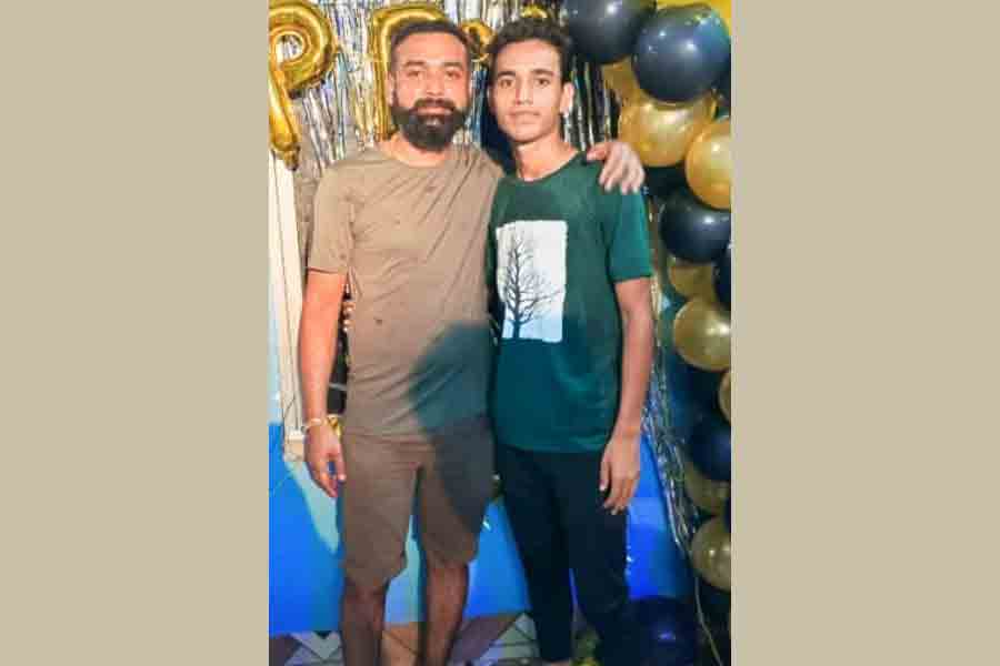 ফের আড়িয়াদহে জয়ন্ত ত্রাস! যুবককে বেধড়ক মার ‘ডনে’র ভাইয়ের