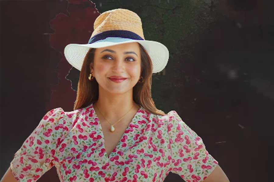 পুজোয় ‘আয়েশা’ রূপে আসছেন কৌশানী, ‘রক্তবীজ ২’ ছবিতে কোন চমক দেবেন অভিনেত্রী?