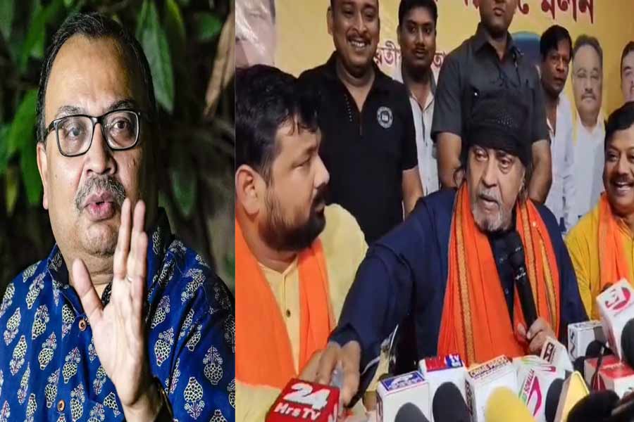 কুণালের নাম শুনে বুম ছুড়ে ফেলে দিলেন ক্ষিপ্ত মিঠুন, পালটা তৃণমূল নেতার