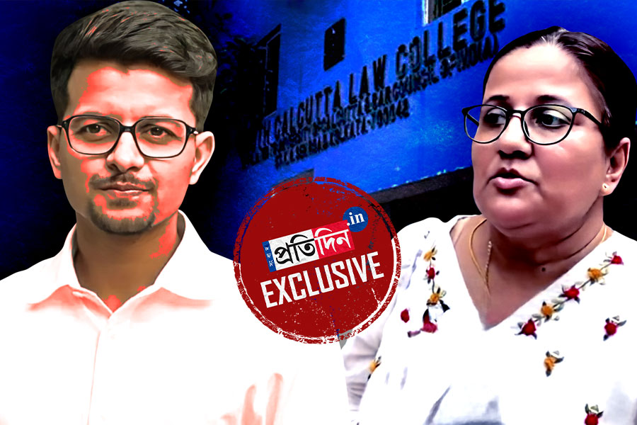 ‘ধর্ষণে’র পর মনোজিতের ফোন! ‘সত্যি’ ফাঁস ভাইস প্রিন্সিপালের